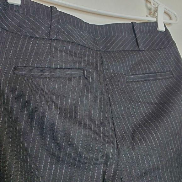 Le Chateau Women's Black Pinstripe Trouser, Wool Blend Pants, Size 0 - NWT - Picture 13 of 17